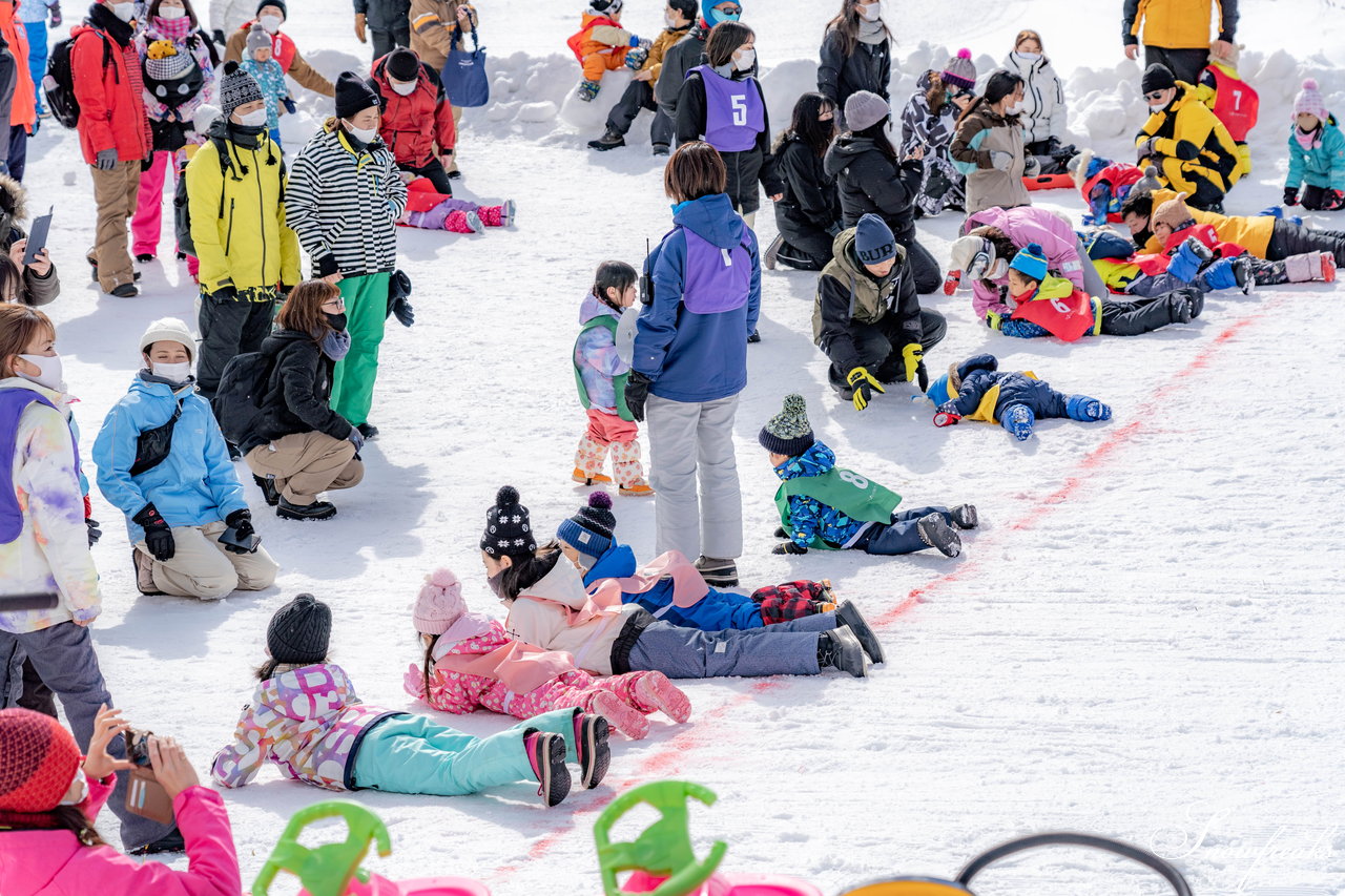 井山敬介さん＆清水宏保さんと一緒に雪遊び♪新しいカタチの子育てネットワークコミュニティ『Kids com』イベント、親子で楽しい［スノースポーツフェスティバル］in サッポロテイネ